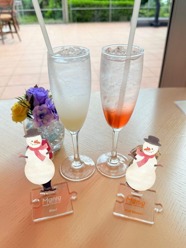 推しカラーのドリンクで乾杯☆