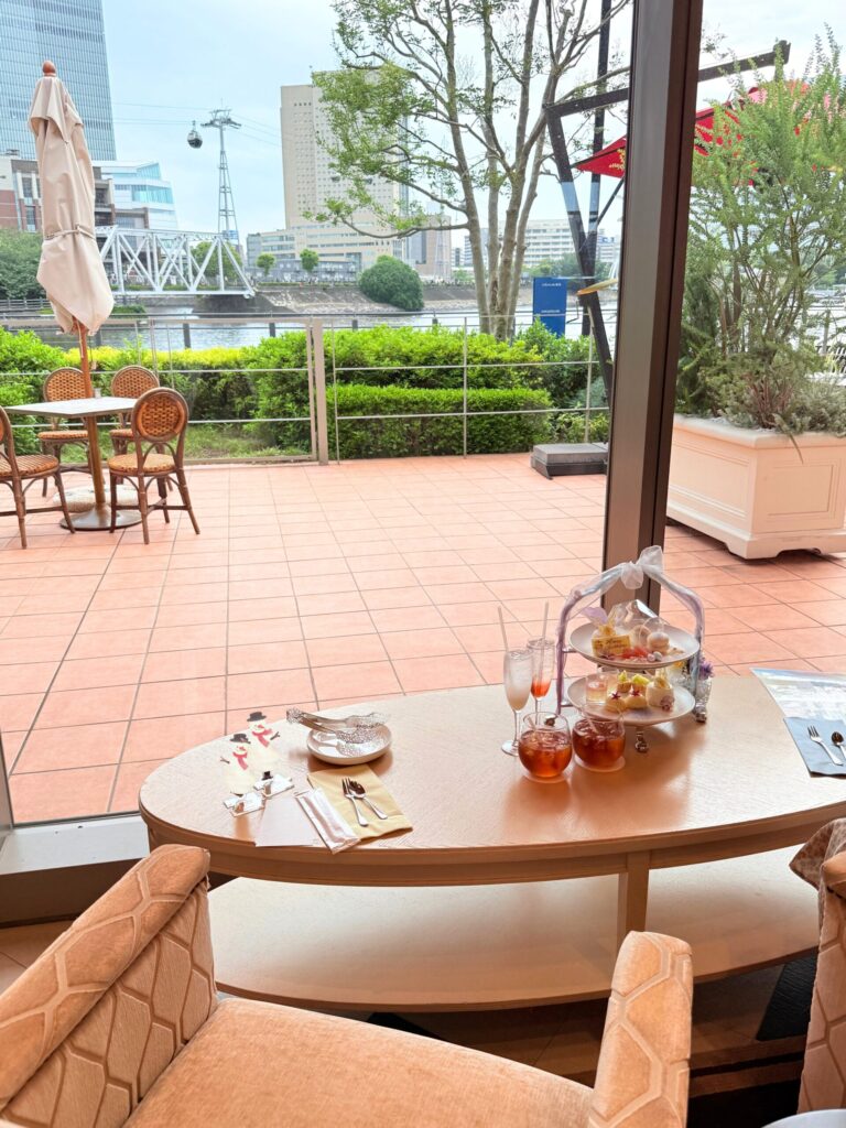 横浜の推し活カフェ。アニヴェルセルカフェみなとみらい横浜