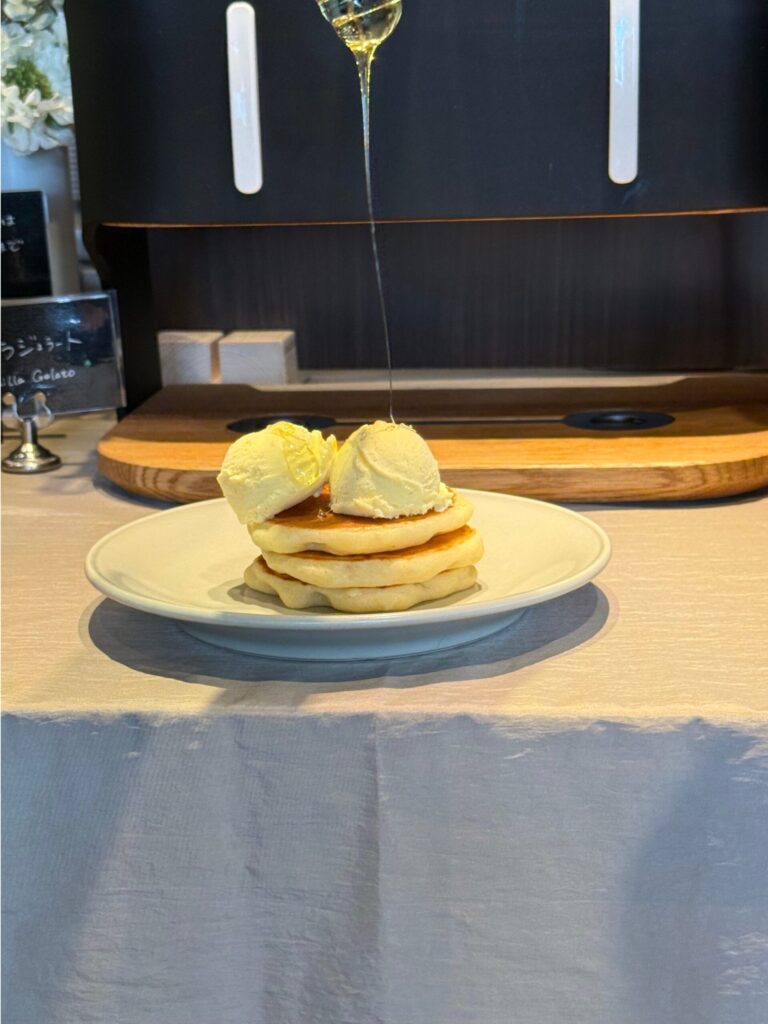焼きたてふわふわ特製パンケーキ