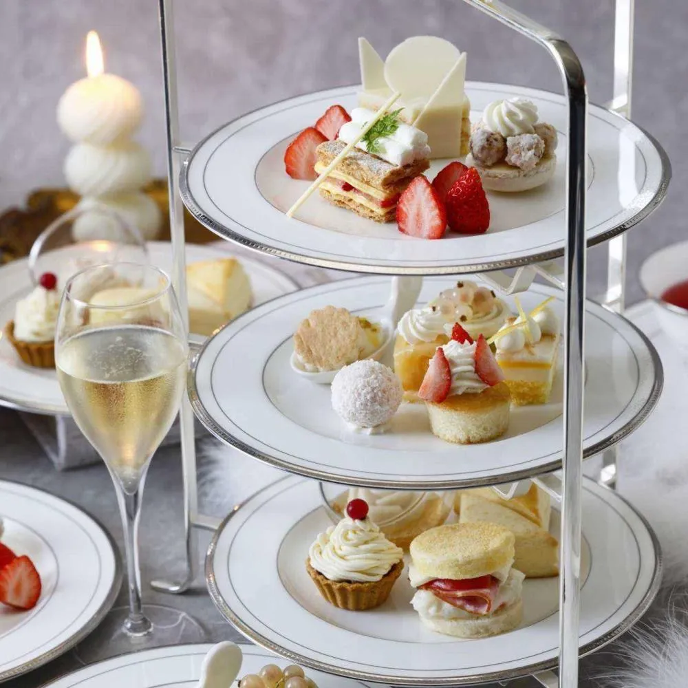 【お台場】The Lobby Cafe｜白×あまおうの冬限定ホワイトアフタヌーンティー