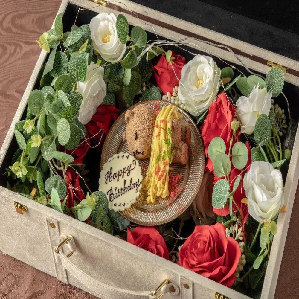 【推し活アフタヌーンティー】推し色ティーセット＆モンブラン（4,480円）