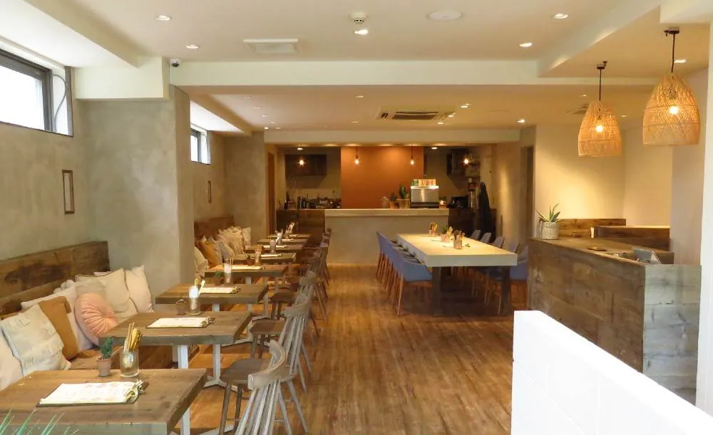 【鎌倉駅】 The3rd.Kamakura｜花火×チェキ×推し色プレートで映え確定！（¥2,530）