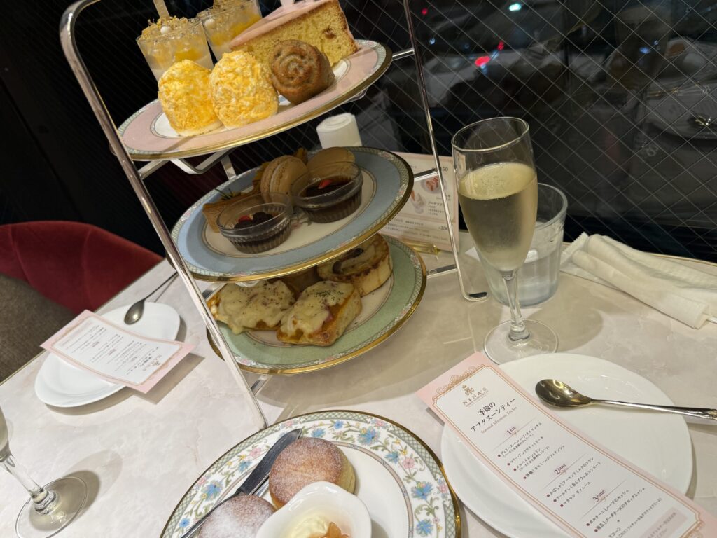 かわいすぎるアフタヌーンティー