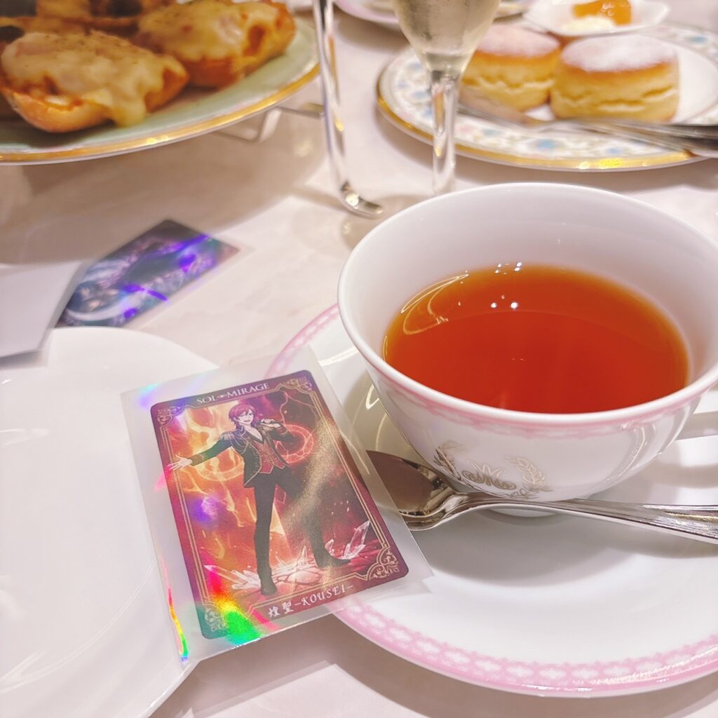 推しグッズとなじむ食器・インテリア