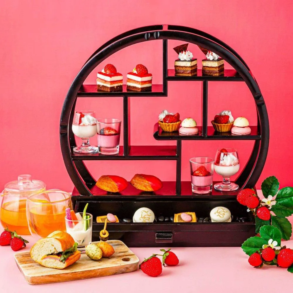 推し活向けの演出×いちごアフタヌーンティー 6,800円