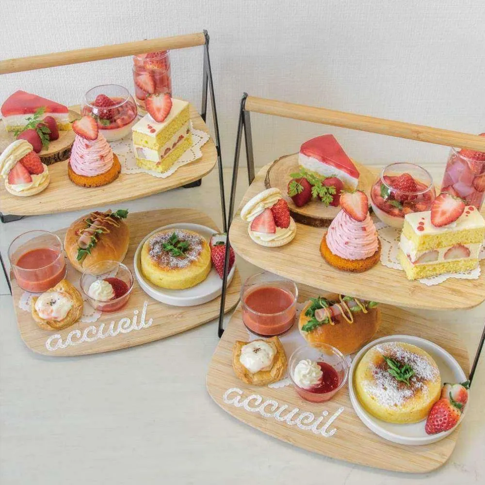 緑に囲まれた癒し空間で楽しむいちご尽くしアフタヌーンティー 4,400円