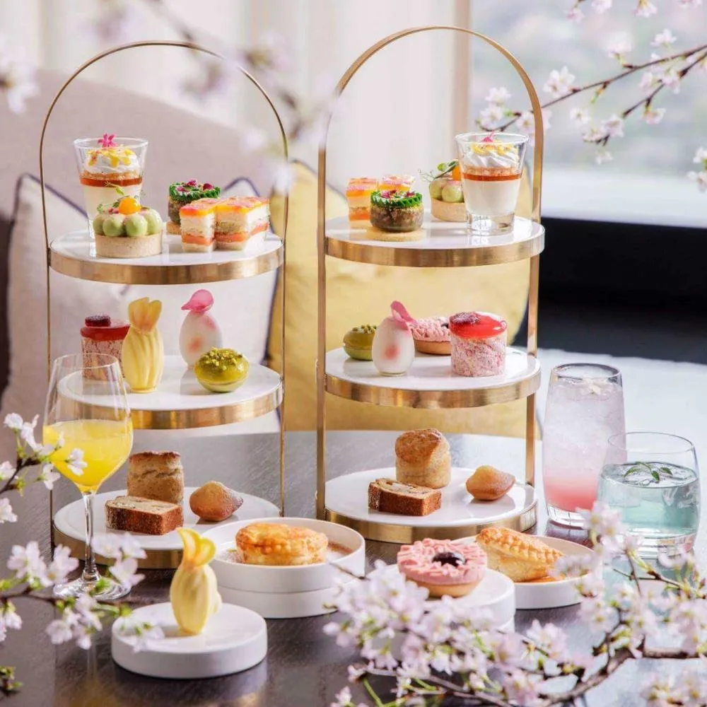 【大手町】THE LOUNGE|皇居の森を望む桜スプリングアフタヌーンティー