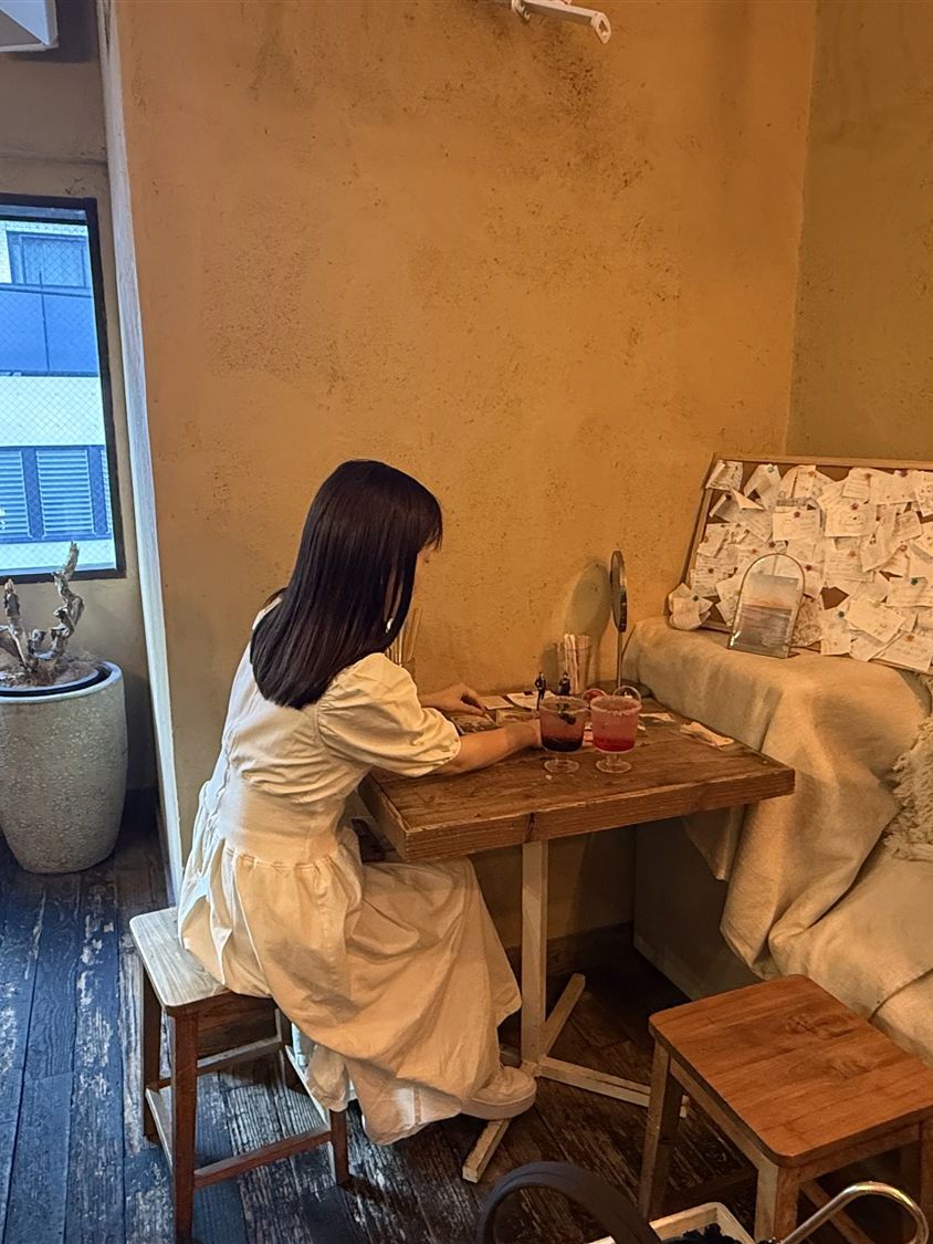 The3rd.Shibuya（ザサード シブヤ）のリゾート風の店内